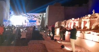 حفل عشاء لوفود يوم المدن العالمى داخل معبد الكرنك بالأقصر.. فيديو 