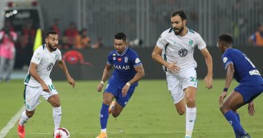الهلال يتقدم باحتجاج رسمي على مشاركة حمدي النقاز مع أهلي جدة 
