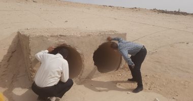 محافظ أسيوط يكلف قيادات المحافظة ورؤساء المراكز بالمرور على مخرات السيول