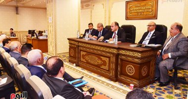 وزير التموين: ندرس أسعار توريد القصب والبنجر.. ومستمرون فى دعم صناعة السكر