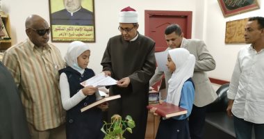 "بسملة ونورهان" طالبتان تبدعان فى مسابقة "فارس المتون والمترجم الناشئ" بالأقصر