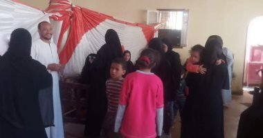 قارئ يشارك "صحافة المواطن" بصور لقافلة طبية مجانية بقرية الجمالية بقنا