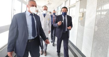 وزير التعليم العالى يتابع أعمال تطوير مستشفى الثدى التابع لمعهد الأورام