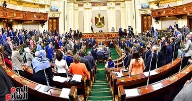 يوم تشريعى بامتياز.. "النواب" يوافق على 10 تشريعات نهائيا منها 7 قوانين للبحث عن الذهب والمعادن.. المجلس يقر تعديلات مكافحة الإرهاب والعقوبات وقانونى المرور والطفل ويخفض سن الترخيص لقيادة المركبات الآلية لـ16