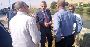 ضمن "حياة كريمة".. محافظ سوهاج يتفقد أعمال إنشاء الكبارى بمركز دار السلام