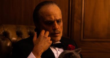 ذا ويكند يتحول لـ الدون كورليوني في The Godfather بمناسبة الهالوين.. صور
