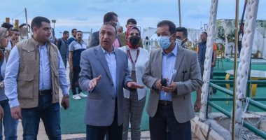  محافظ الإسكندرية يرصد عددا من المخالفات بأحد الأندية بطريق الكورنيش ويأمر بإزالتها