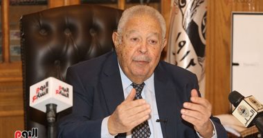 رجائى عطية يعلن إنشاء مجلس حكماء نقابة المحامين.. صور   