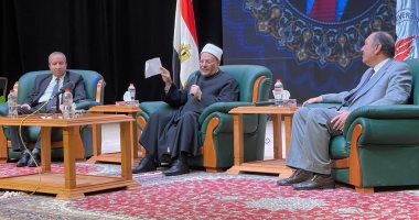 المفتى: تزييف الوعى وتضليل العقل أخطر على الشباب من المخدرات