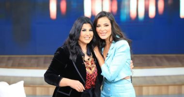 منى الشاذلى لـ نادين نجيم: ضيفة وإنسانة رائعة.. والأخيرة ترد: شكرًا لمحبتك