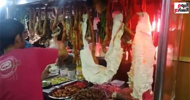 "كرشة الجزار" شوربة النمر و رغيف قنبلة و رغيف ديناميت.. أشهر الأكلات الشعبية