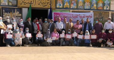 "موهوبين بلدنا في حب مصر".. شعار معرض التربية الفنية بتعليم المنوفية