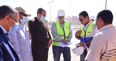 رئيس جامعة سوهاج يعلن إنشاء مبنى كلية الحقوق بـ106 ملايين جنيه.. صور