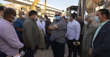 محافظ أسيوط يتفقد أعمال تطهير مخر سيول درنكة استعدادا لموسم الشتاء