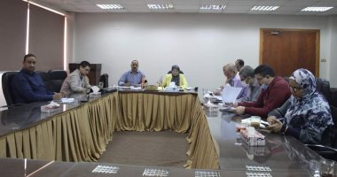 القابضة للمياه تعقد اجتماعا لمتابعة مشروعات حياة كريمة ببنى سويف