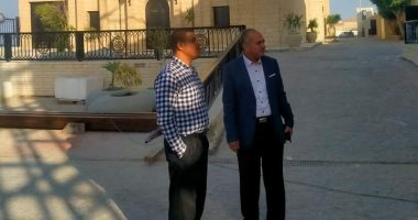 شاهد أعمال الممشى السياحى والكنيسة الأثرية بجبل الطير فى المنيا .. صور