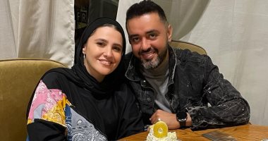 حاتم فهمى يحتفل بعيد ميلاد زوجته بمجموعة من الصور على إنستجرام.. صور