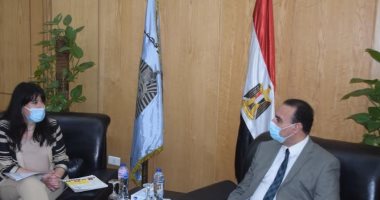 تعرف على لقاء نائب محافظ الأقصر بمدير مشروع برنامج النمو الأخضر