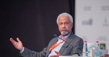 حاصد نوبل عبد الرزاق جرنة: الغرب بدأ يلتفت للكتاب الأفارقة ولدينا تجارب مدهشة