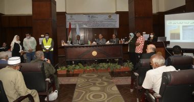 محافظ أسيوط يشهد مناقشة مشروعات الخطة الاستثمارية للعام المالي 2022 – 2023