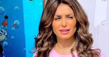 منة فضالى زوجة إيهاب فهمى فى "حدوتة سكر" من مسلسل "ورا كل باب"