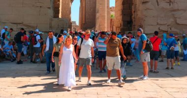 إقبال سياحى مميز على المعالم الأثرية بالأقصر قبل الحفل العالمى لافتتاح طريق الكباش