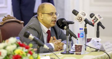 أكرم القصاص: ملف الصناعة يحتاج للتطوير لجذب استثمارات مباشرة