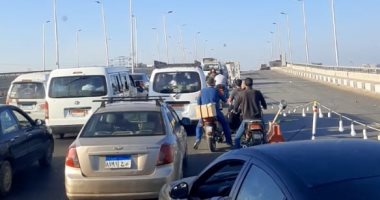 إغلاق جزئى لكوبرى قها وكثافات مرورية بطريق إسكندرية الزراعى