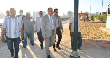 محافظ سوهاج يتفقد أعمال إنشاء مشروع "شارع مصر" بالكورنيش الشرقى.. صور