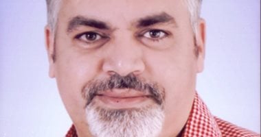 الناقد الموسيقي محمد دياب: أغاني "التراب" فقيرة لكنها أرقى من المهرجانات