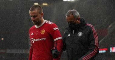 مانشستر يونايتد يكشف عن حجم إصابة لوك شو