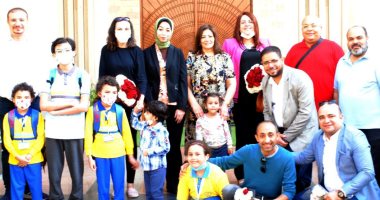 نقابة الأطباء تزور أبناء شهداء أعضائها بالمدارس فى أسيوط