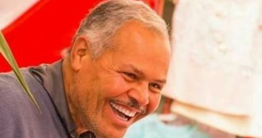 فيها خير.. حكاية أستاذ جامعى تبنى مشروعات خيرية فى المحافظات.. أسس أسرة طلابية بجامعة الزقازيق للنهوض بالمجتمع.. قوافل شعاع الخير تصل سيناء.. الدكتور عادل قاسم: سيناء لم تشهد اهتماما حقيقيا على أرضها إلا حديثا 