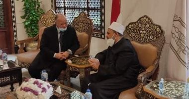 محافظ القاهرة يشارك فى احتفال بيت العائلة المصرية بمرور 10 سنوات على تأسيسه