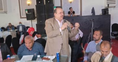 محافظ أسيوط: مناقشة مشروعات الخطة الاستثمارية للعام المالى (2022/ 2023) 