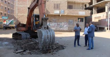 رئيس مدينة الشهداء يواصل جولاته الميدانية لمتابعة أعمال حياة كريمة بالمنوفية
