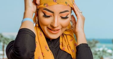 المنقوش موضة فى خريف وشتاء 2022.. اعرفي إزاي تنسقيه مع الحجاب