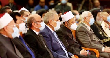 10 سنوات على بيت العائلة المصرية.. مدبولى: الله كتب لمصر الأمن والبركة ولم تفلح الفرقة بين الشعب.. البابا تواضروس:الدين للديان والوطن للجميع.. شيخ الأزهر: الدعوة إلى دين موحد تحت مسمى الإبراهيمى مصادرة للاعتقاد