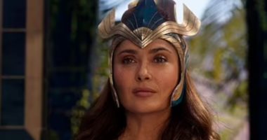 سلمى حايك تتعاقد على مجموعة أفلام مع Marvel Studios