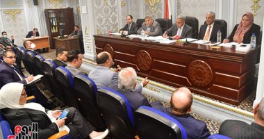 12 طلب إحاطة على مائدة لجنة الإدارة المحلية بمجلس النواب.. إنشاء ورفع كفاءة طرق وإقامة أسواق ومواقف وتطوير مدن وقرى أبرزها.. ومطالب بتفعيل توريد نسبة 10% من صناديق المحليات لـ"دعم وتمويل المشروعات التعليمية"