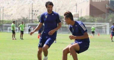 شاهد.. محمود علاء ومحمد شريف فى تدريب دجلة قبل الانتقال للقطبين