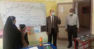 وكيل تعليم كفر الشيخ يتفقد المدارس ويشيد بمعلمات رياض الأطفال بالنطاف.. صور