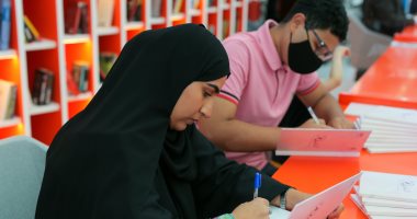 "الناجون" كتاب يضم قصصًا واقعية لـ 15 ناجٍ من مرض السرطان 