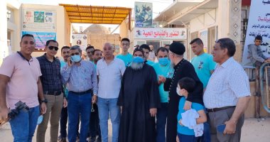 انطلاق احتفالات دير مارجرجس بالرزيقات فى الأقصر بزفة وطواف الشمامسة.. لايف