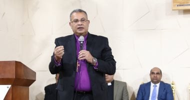 رئيس الطائفة الإنجيلية يختتم مهرجان الإنجيل 2022 لشباب كنائس أسيوط