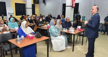 رئيس جامعة الأقصر يشهد ختام دورة تدريبية لريادة الأعمال ببرنامج مسار