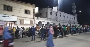 ماتت بـ 20 طعنة.. أهالى دمياط يشيعون جثمان عروس الدقهلية.. فيديو