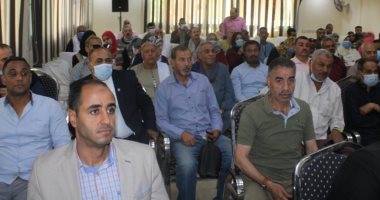 محافظ أسيوط: عقد جلسة تشاور لمناقشة مشروعات الخطة الاستثمارية لمركز ساحل سليم