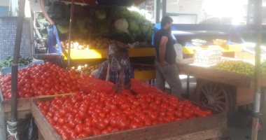 محافظ بورسعيد : بدء تسكين المحلات داخل سوق العصر الجديد 1 و2 .. صور