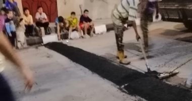 استجابة للمواطنين .. مجلس مدينة العريش ينشئ مطبات صناعية بالشوارع